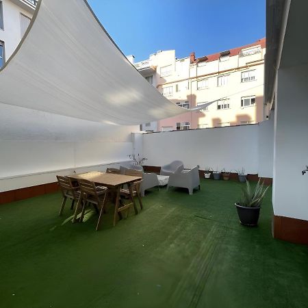 Amplio Y Moderno Piso De 4 Habitaciones Y Terraza Ποντεβέντρα Εξωτερικό φωτογραφία