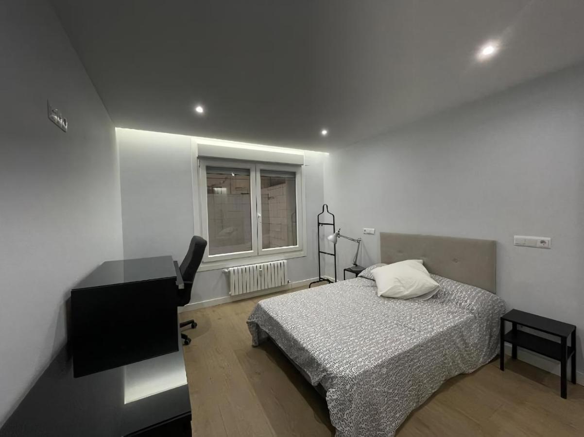 Amplio Y Moderno Piso De 4 Habitaciones Y Terraza Ποντεβέντρα Εξωτερικό φωτογραφία