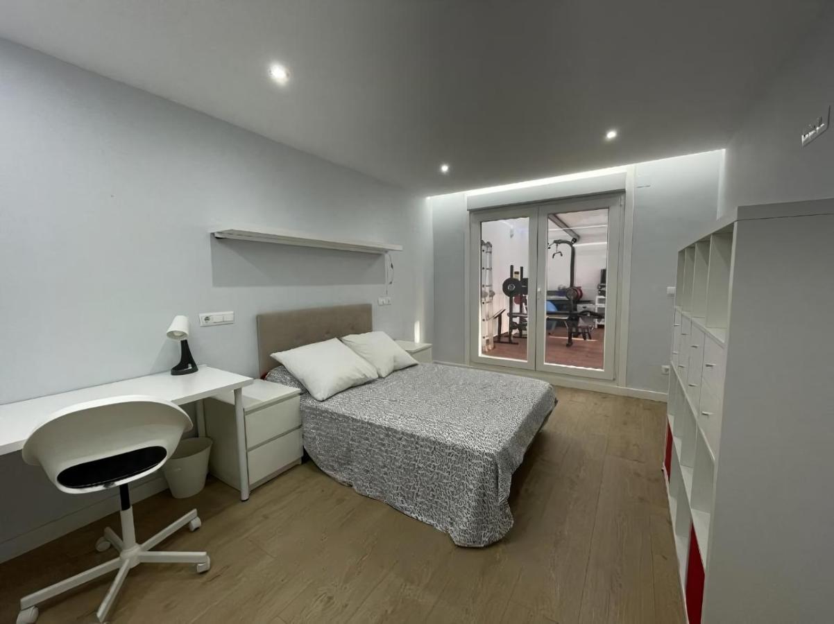Amplio Y Moderno Piso De 4 Habitaciones Y Terraza Ποντεβέντρα Εξωτερικό φωτογραφία